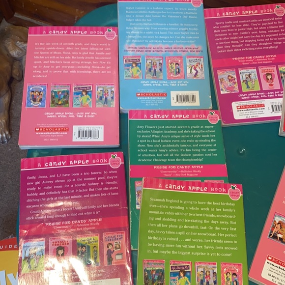 A Candy Apple Book book set - Picture 4 of 6